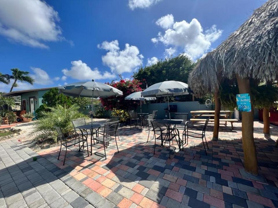 La Felicidad Aruba Aparthotel Oranjestad Eksteriør bilde